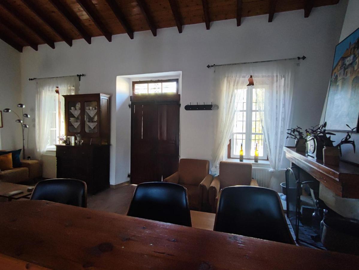 Liakoto Guest House Panayia Ngoại thất bức ảnh