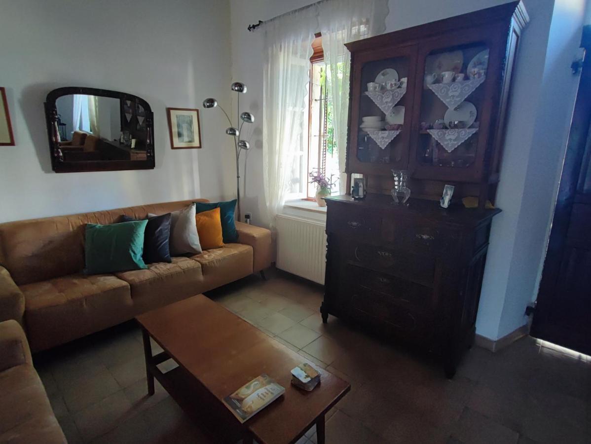Liakoto Guest House Panayia Ngoại thất bức ảnh