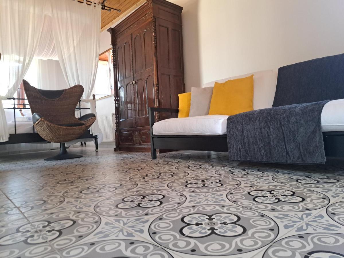 Liakoto Guest House Panayia Ngoại thất bức ảnh